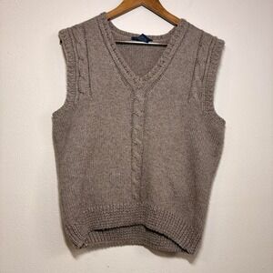 Vintage Generra Men's Size M Cable Knit Preppy Grandpa Boxy Vest Old Money